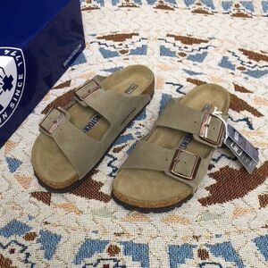 Birkenstock Arizona Sandals in Taupe
